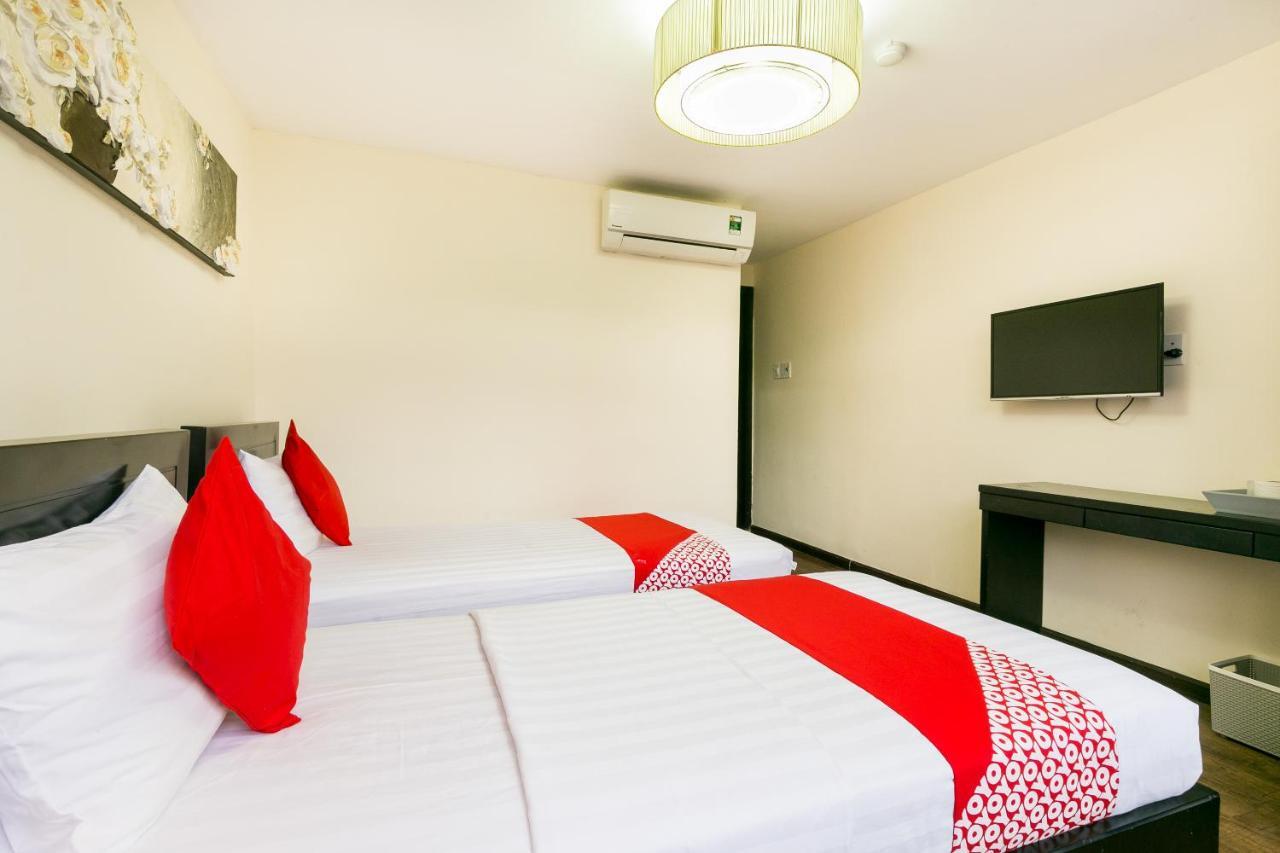 Oyo 438 Small Bay Hotel TP. Hồ Chí Minh Ngoại thất bức ảnh