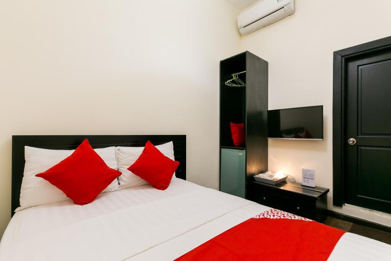Oyo 438 Small Bay Hotel TP. Hồ Chí Minh Ngoại thất bức ảnh